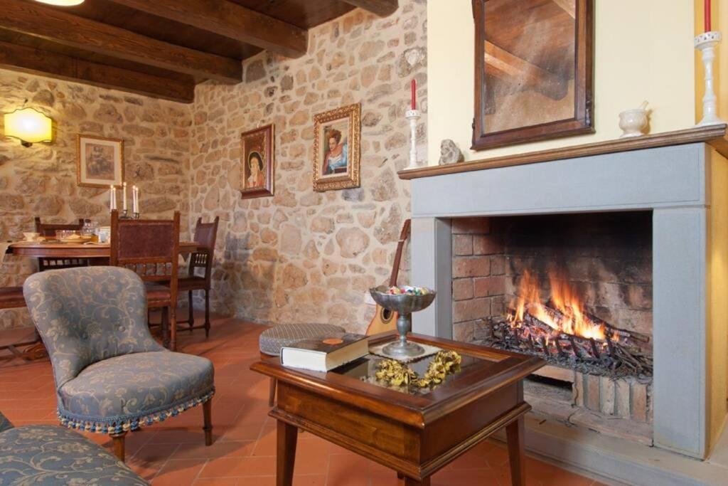 Villa Liz Tuscany, Private Pool, Hot Tub, Property Fenced, Pets Allowed بوبّي المظهر الخارجي الصورة