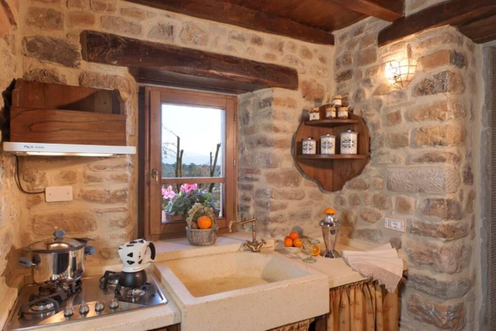 Villa Liz Tuscany, Private Pool, Hot Tub, Property Fenced, Pets Allowed بوبّي المظهر الخارجي الصورة
