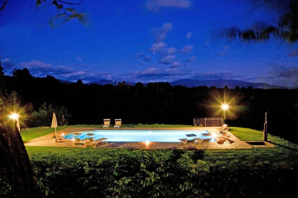 Villa Liz Tuscany, Private Pool, Hot Tub, Property Fenced, Pets Allowed بوبّي المظهر الخارجي الصورة